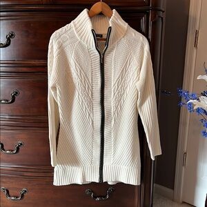 Women’s Cable Knit Zip Up Sweater